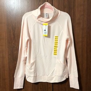 Women’s yoga top